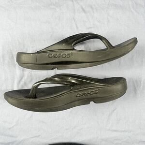 Oofos Oolala Luxe Recovery Sandals Women’s Size 9 Black Flip Flops